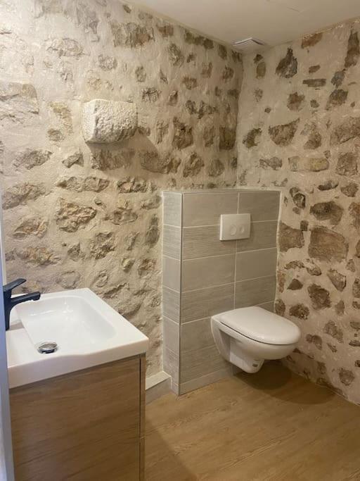 Loft En Plein Coeur Du Village Saint-Paul-de-Vence Bagian luar foto